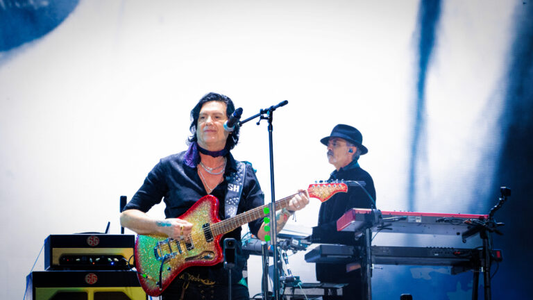 Vive Latino: Gritos, Baile y Risotadas