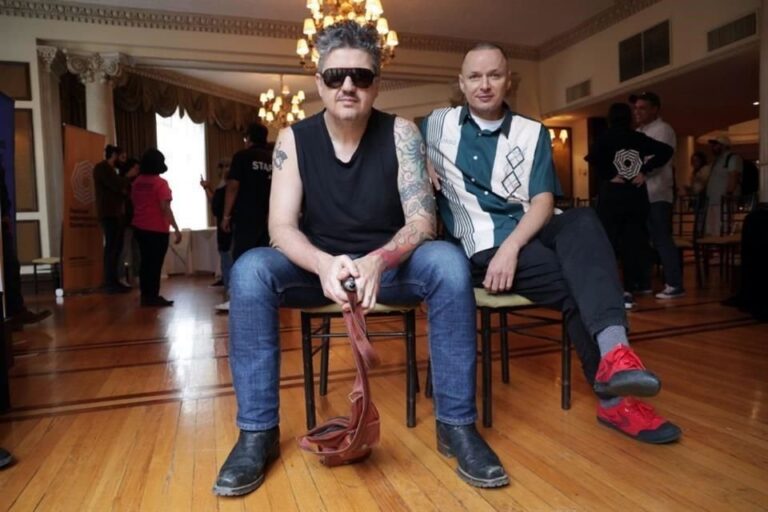 Plastilina Mosh llega al Pepsi Center con todo y música nueva