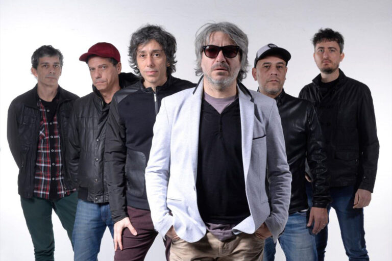 Unos Lobos Bastante Estelares